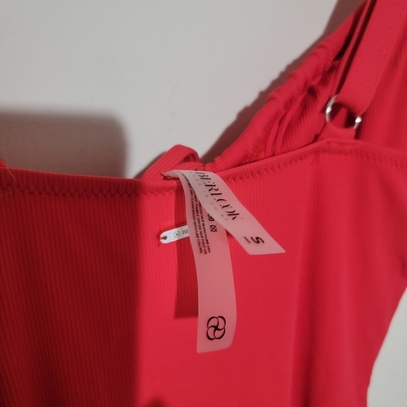 Berlook Red Cutout Tie One-Piece Swimsuit - Picture 6 of 7